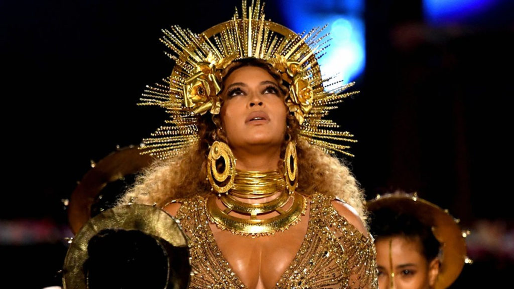 Beyoncé embarazada es lo mejor que vas a ver de los Grammy 2017