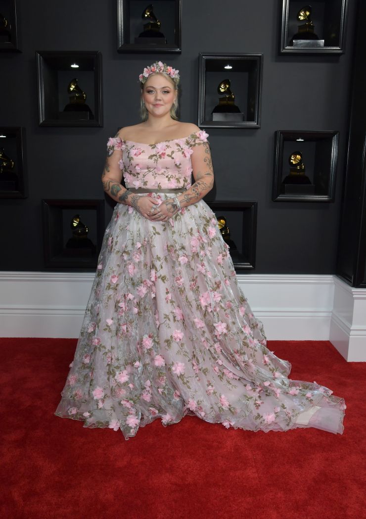 Los peores looks de los Grammy 2017